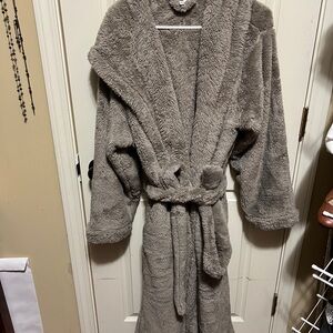 Pottery Barn Plush Tan Robe with hood. Like new never worn